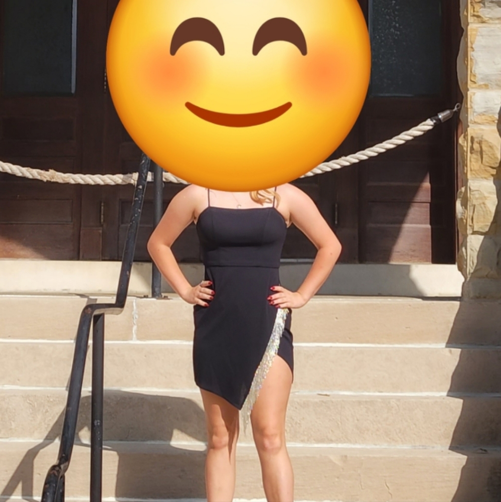 Prom/Homecoming Dress - Picture 3 of 4